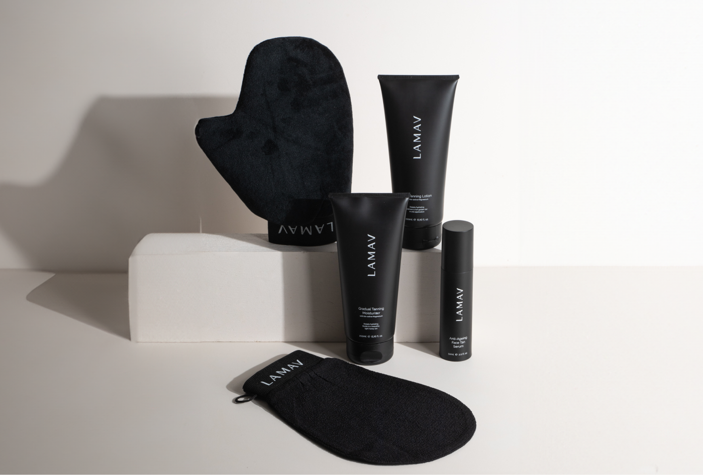 A NATURAL TANNING ROUTINE FOR WINTER GLOW