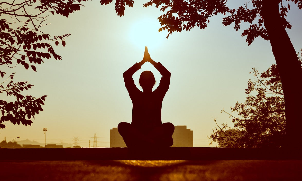 The Benefits of Outdoor Yoga: Rejuvenate Your Mind, Body, and Spirit