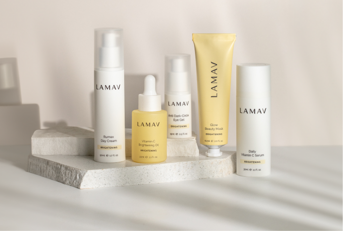 NATURE’S NATURAL BRIGHTENERS  HOW TO KEEP YOUR GLOW THROUGH AUTUMN