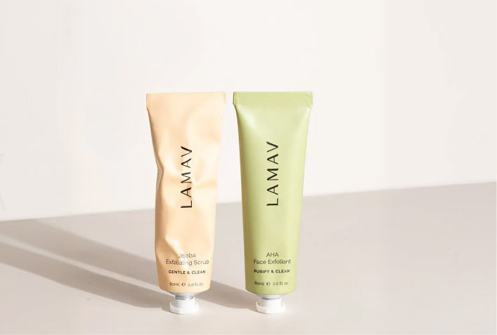 The Difference between Chemical and Physical Exfoliation