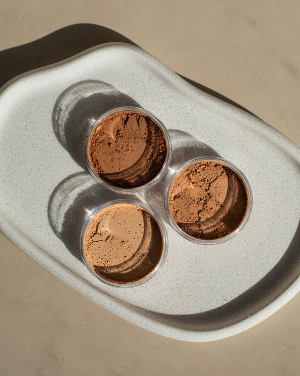Anti-Ageing Mineral Foundation SPF15 by LAMAV — 3 open jars of different shades on a tray | Color-match for radiant skin