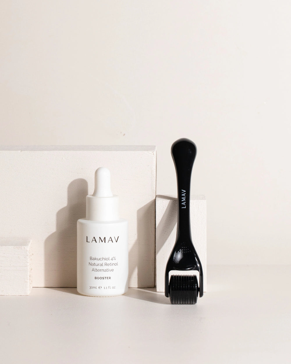 Micro Dermal Roller by LAMAV — black microneedling tool beside an Organic Beauty Award 2025 badge | skin rejuvenation
